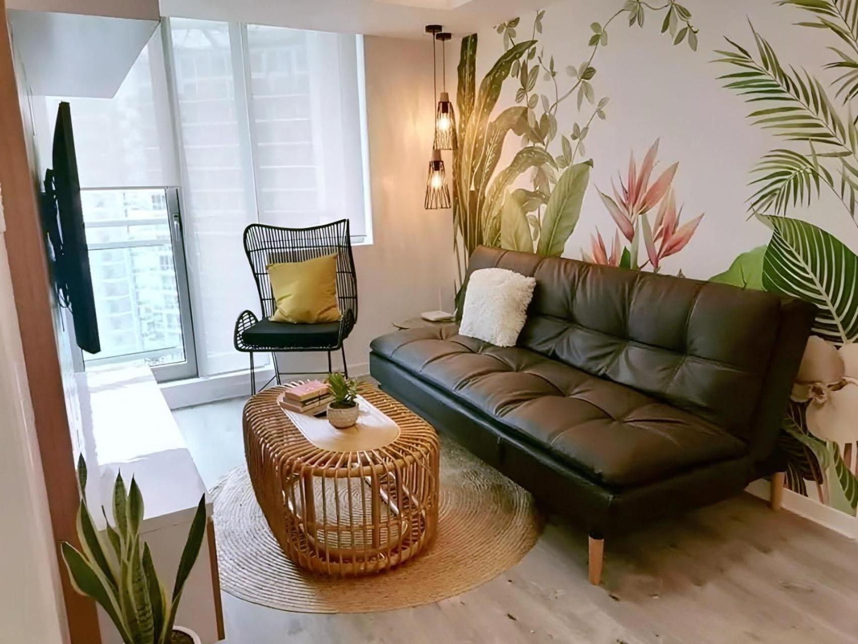 Manila Urban Resort at Azure Exterior foto